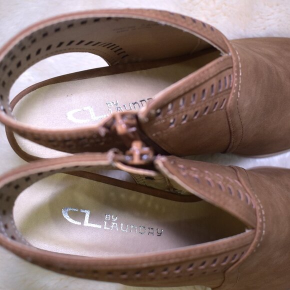 Chinese Laundry Peep Toe Booties Size 7.5 Brown Faux Leather Heeled Boots - Picture 10 of 13